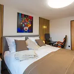 דירה Gadd # 002 Glueck An Der Donau # Elegant 24#7 Check In