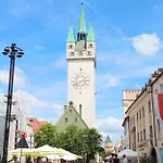 Lägenhet Gadd # 002 Glueck An Der Donau # Elegant 24#7 Check In *