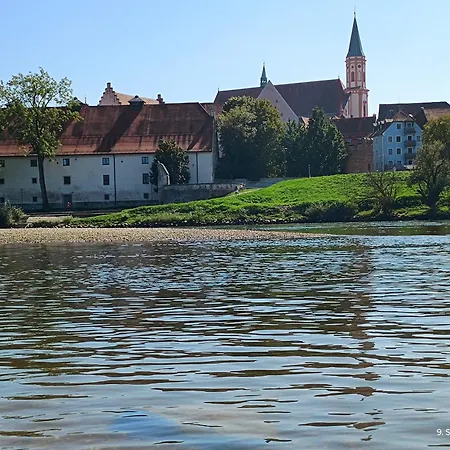 G.a.d.d Ferienwohnung/glueck An Der Donau Lägenhet