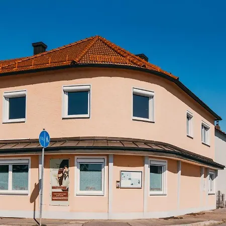 Lägenhet G.a.d.d Ferienwohnung/glueck An Der Donau