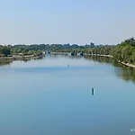 アパート Gadd # 002 Glueck An Der Donau # Elegant 24#7 Check In
