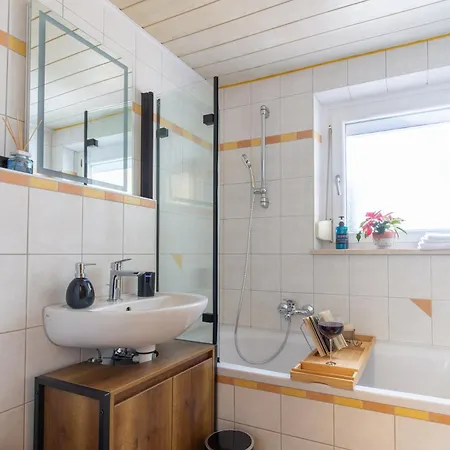 Gadd 002 Glueck An Der Donau I Elegant 24 H Check-in * Straubing
