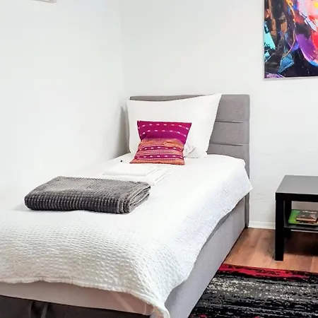Gadd # 002 Glueck An Der Donau # Elegant 24#7 Check In Apartment