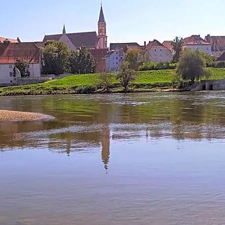 Gadd 002 Glueck An Der Donau I Elegant 24 H Check-in