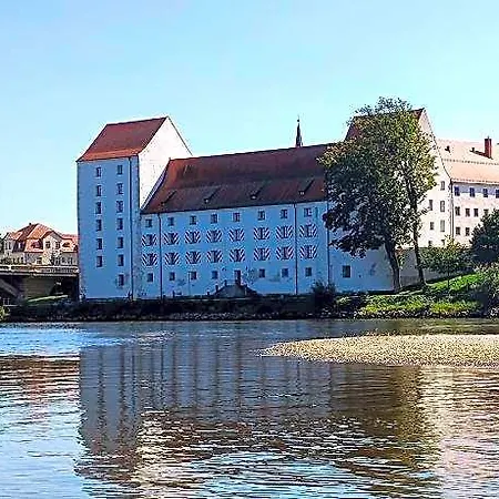 Gadd 002 Glueck An Der Donau I Elegant 24 H Check-in Apartment *